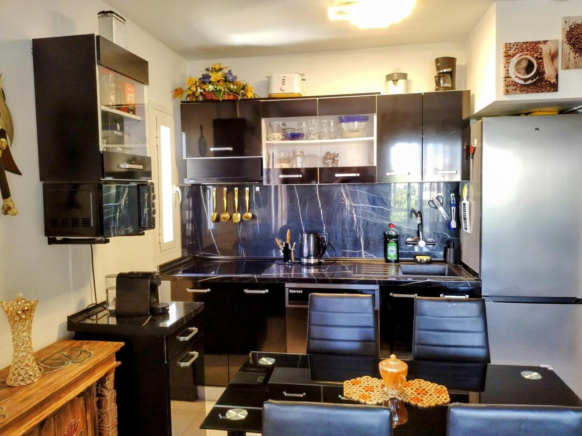Apartment Helena 베날마데나코스타 외부 사진